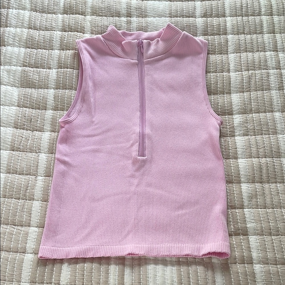 NWOT Forever 21 workout top